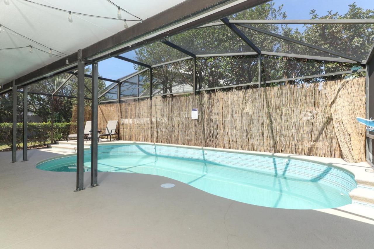 أورلاندو Lilys Stylish Villa Close To Disney Ideal For Long Stays المظهر الخارجي الصورة