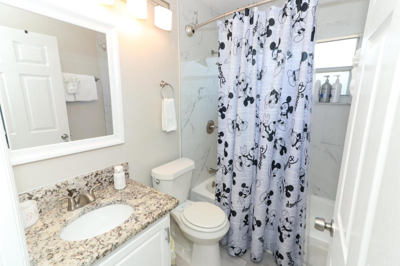 أورلاندو Lilys Stylish Villa Close To Disney Ideal For Long Stays المظهر الخارجي الصورة